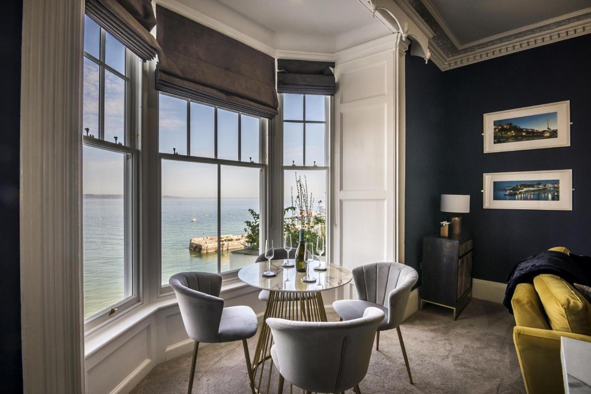 Pieces Of Eight - 2 Bedroom Apartment - Tenby - 외부 사진