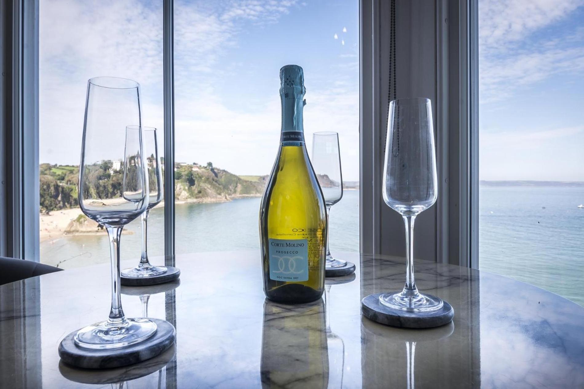 Pieces Of Eight - 2 Bedroom Apartment - Tenby - 외부 사진